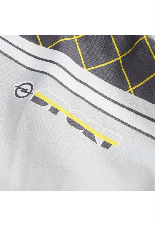 garment image