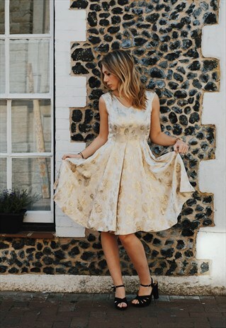 1950S GOLD METALLIC SKATER DRESS SIZE 8