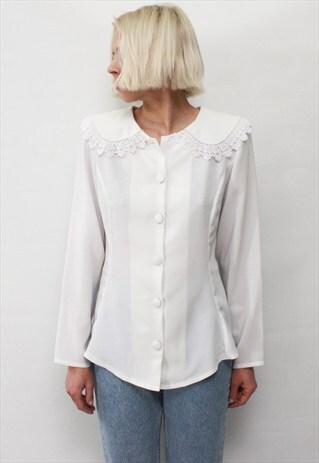 VINTAGE 80' AMAZING CUTE WHITE SHIRT WITH ELEGANT COLLAR
