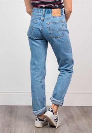 VINTAGE 90'S BLUE LEVI'S DENIM MOM JEANS