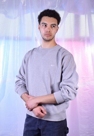 VINTAGE NIKE GREY SWEATSHIRT