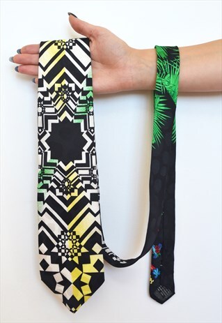 RARE VINTAGE GIANNI VERSACE MIAMI ICONIC SILK TIE