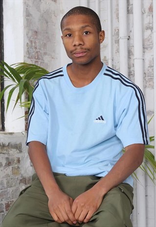 VINTAGE ADIDAS LOGO THREE STRIPE T-SHIRT BLUE