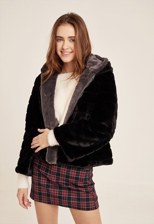 REVERSIBLE FAUX FUR JACKET - BLACK