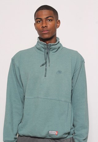 VINTAGE NIKE SWEATSHIRT