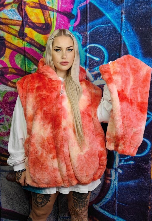 garment image