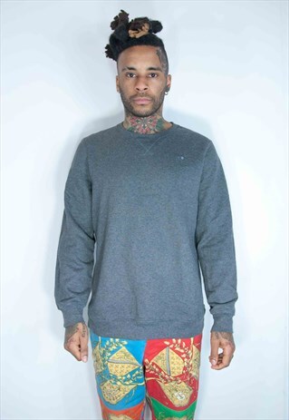 CHAMPION EMBROIDED SWEATSHIRT