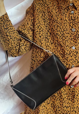 VINTAGE SMALL LEATHER SHOULDER BAG