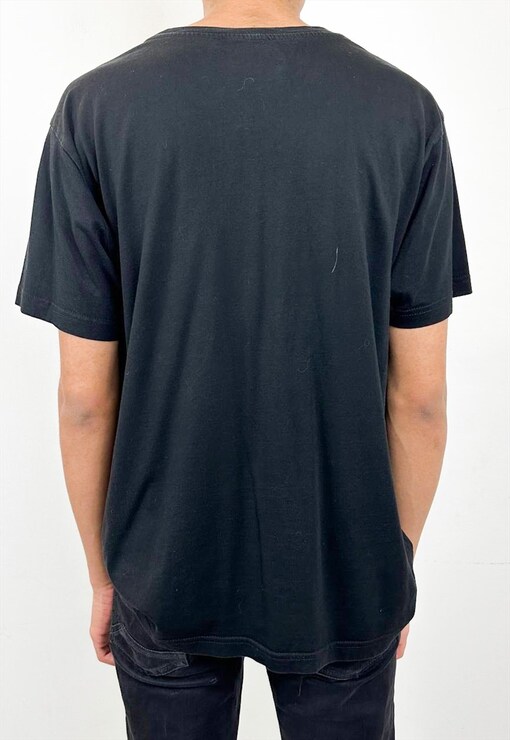 garment image