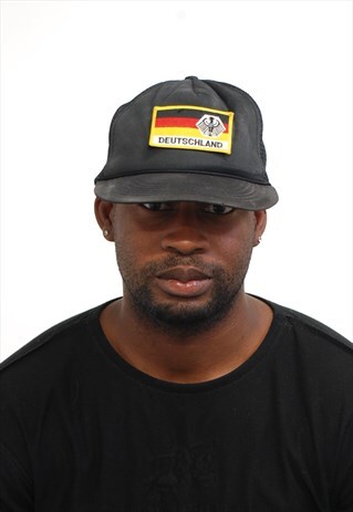 VINTAGE DEUTSCHLAND SNAPBACK CAP