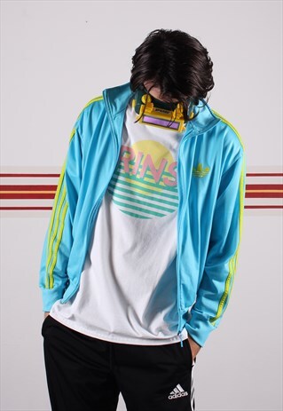 RETRO STYLE ADIDAS TRACK JACKET