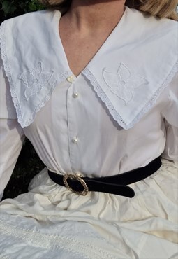 Vintage 1980s white Victorian blouse with embroidered collar