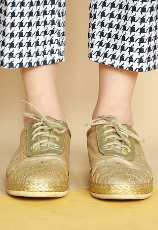 VINTAGE GOLDEN SNEAKERS STUDDED