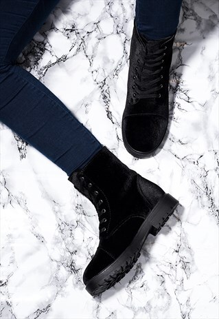 MOSH LACE UP CLEATED SOLE FLAT ANKLE BOOTS SHOES - BLACK