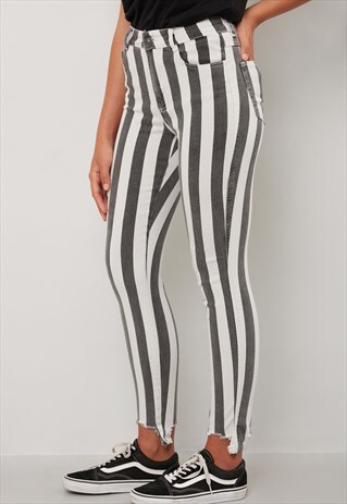 SUBDUED DISTRESSED HIGH WAIST SKINNY JEANS