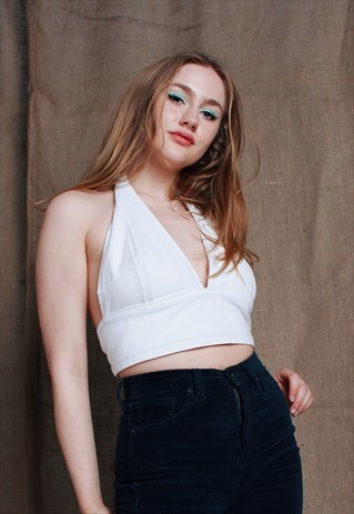 WHITE LINEN HALTERNECK