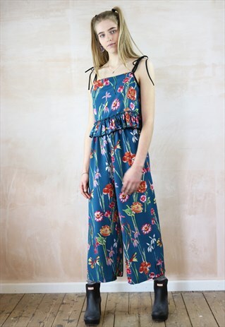 FALLING FLOWERS CO-ORDINATES