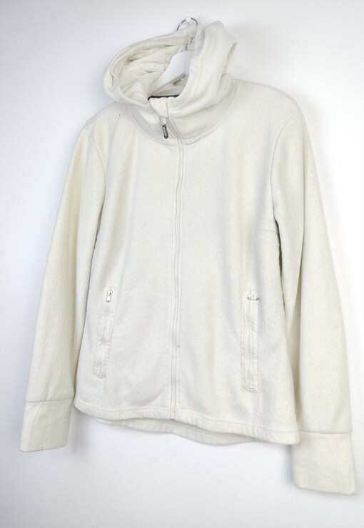 garment image
