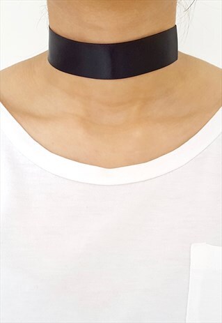 MEDIUM SATIN CHOKER - BLACK