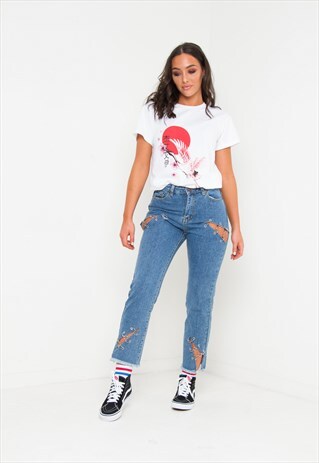 LAX INDIGO MOM JEAN WITH EYELET & RIP DETAIL