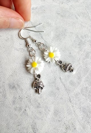 DAISY AND MAGIC MUSHROOM DROP EARRINGS