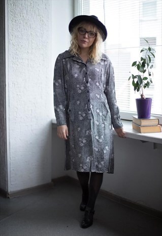 VINTAGE BLACK/WHITE PATTERNED LONG SLEEVED DRESS