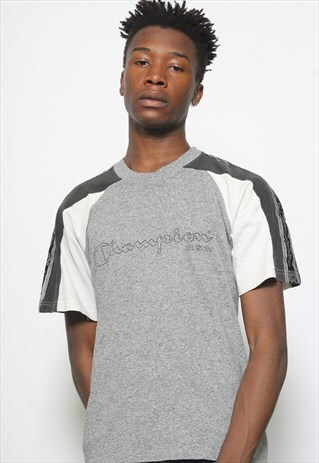 VINTAGE CHAMPION T-SHIRT