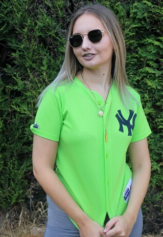 VINTAGE MAJESTIC NEW YORK YANKEES BASEBALL JERSEY