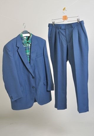 Vintage 90s suit in blue