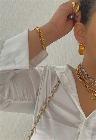 PHOENIX. GOLD RESIN CHUNKY HOOP EARRINGS