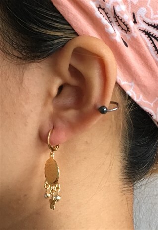 GOLD ROUND DANGLE EARRINGS