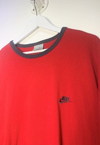 Vintage 90s Y2K Nike T-Shirt in Red with Embroidered Logo | DREAMING ...