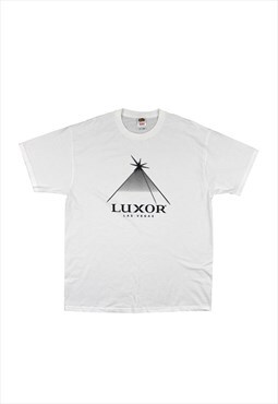 Luxor Las Vegas Souvenir T-Shirt, 2000s Fruit of the Loom