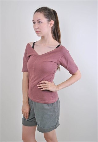 VINTAGE DEEP DECOLLETE RED TSHIRT, 90S MINIMALIST TEE