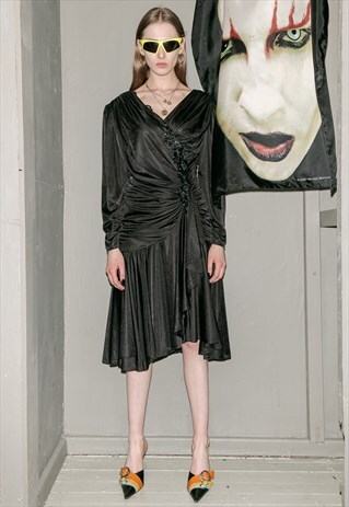 VINTAGE ICONIC EVENING DRESS