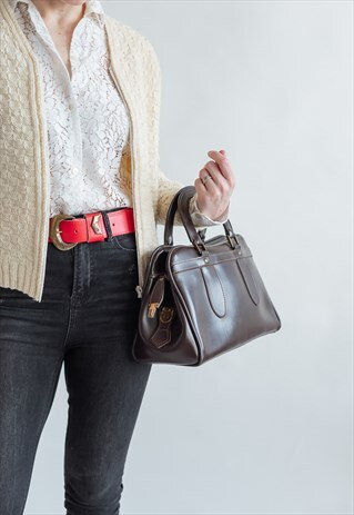 VINTAGE 60S DOCTORS BAG IN BROWN LEATHER