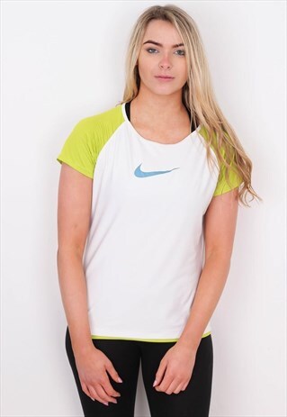 VINTAGE NIKE T SHIRT CGBTN13