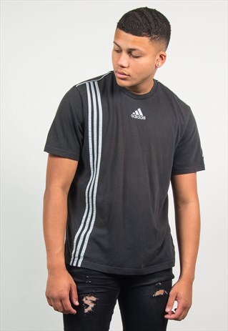 VINTAGE ADIDAS T-SHIRT