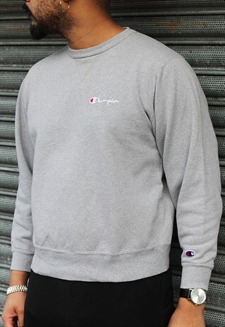 VINTAGE CHAMPION SWEATSHIRT