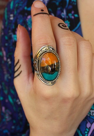 ADJUSTABLE ORANGE OVAL GLASS RING