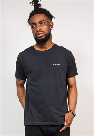 90'S VINTAGE TOMMY HILFIGER BLACK T-SHIRT