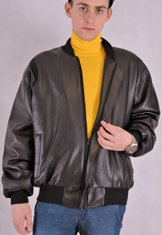 VINTAGE 90S FAUX LEATHER CASUAL MEN'S BLACK VARSITY JACKET
