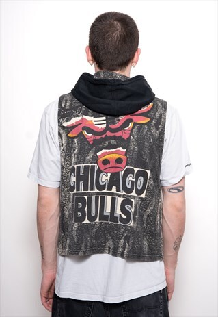 VINTAGE CHICAGO BULLS ZIP VEST