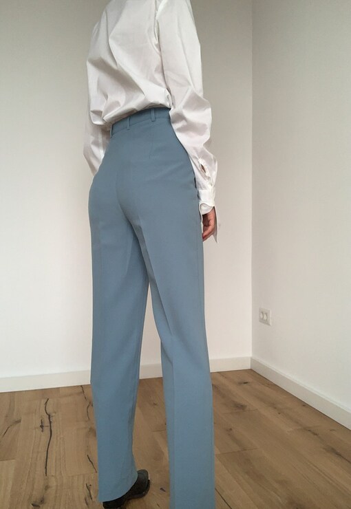 garment image