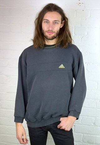 VINTAGE 90'S ADIDAS SWEATSHIRT