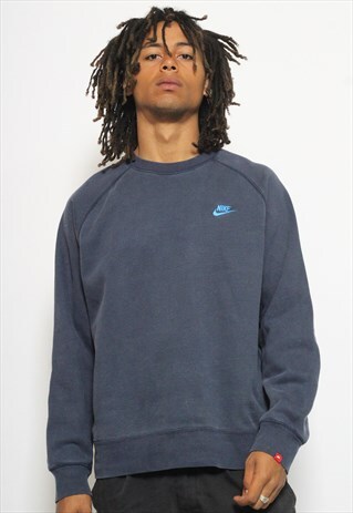 VINTAGE NIKE SWEATSHIRT