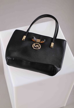 Vintage Michael Kors Hand Bag in Black Leather Purse