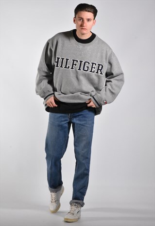 1990S TOMMY HILFIGER SPELLOUT SWEATSHIRT