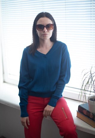 VINTAGE 90'S BLUE V-NECK JUMPER