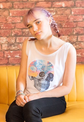 CROP TOP IN WHITE WITH JELLYFISH SKULL PRINT